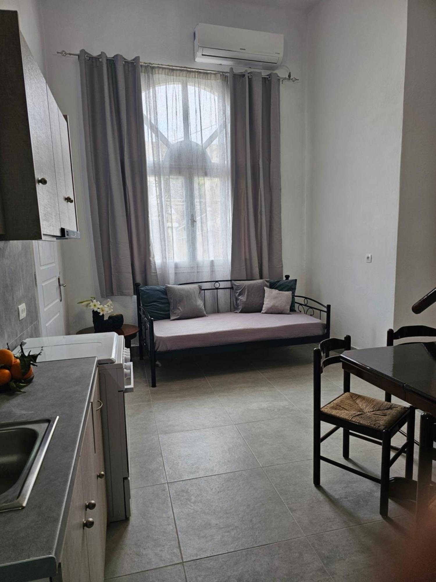 Ξενοδοχείο Porto Castello Φηρά