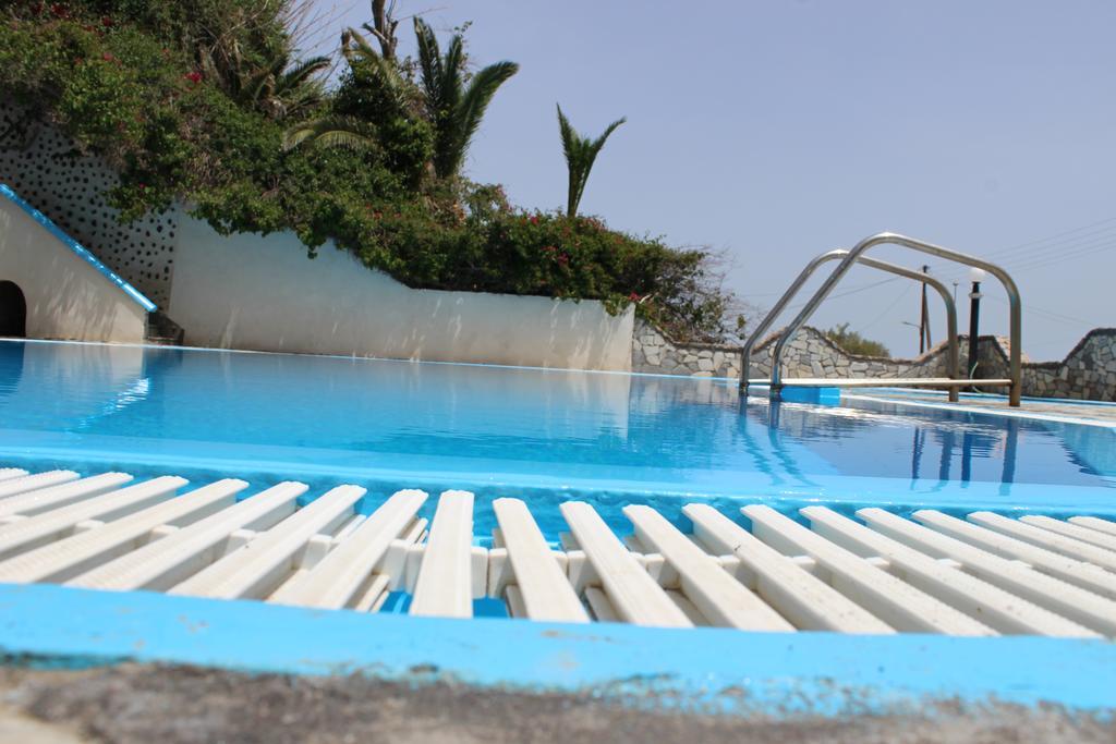Porto Castello 3* Fira (Santorini)